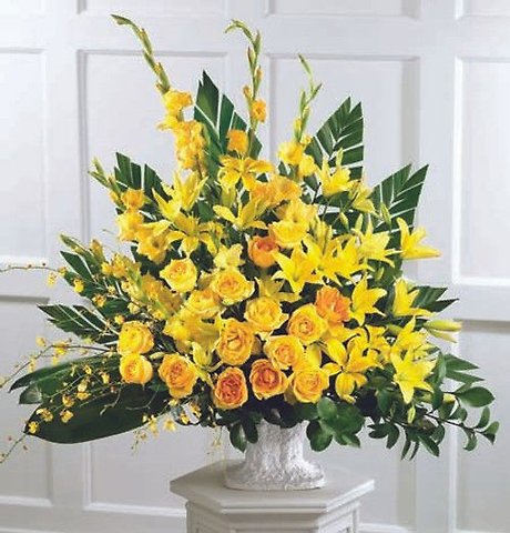 All Yellow Sympathy Basket