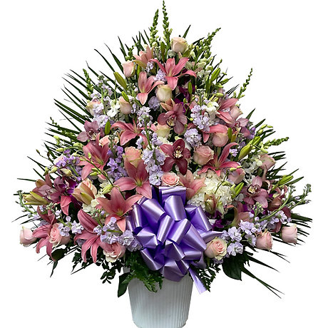 Grand Victorian Basket